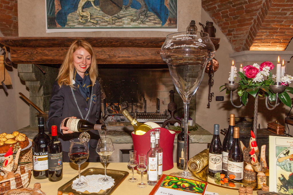 A' La Table Du Sommelier Chambres D Hotes & Restaurant Сент-Винсент Экстерьер фото